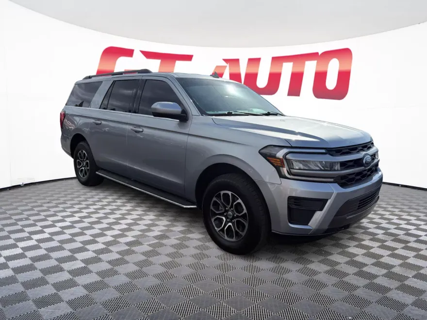 2022 Ford Expedition MAX XLT photo 1