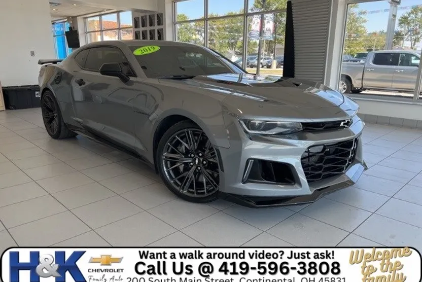 2019 Chevrolet Camaro ZL1 photo 1