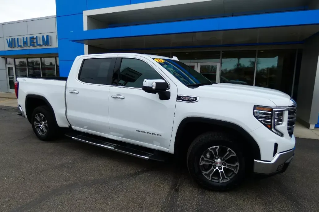 2023 Gmc Sierra 1500 SLT photo 1