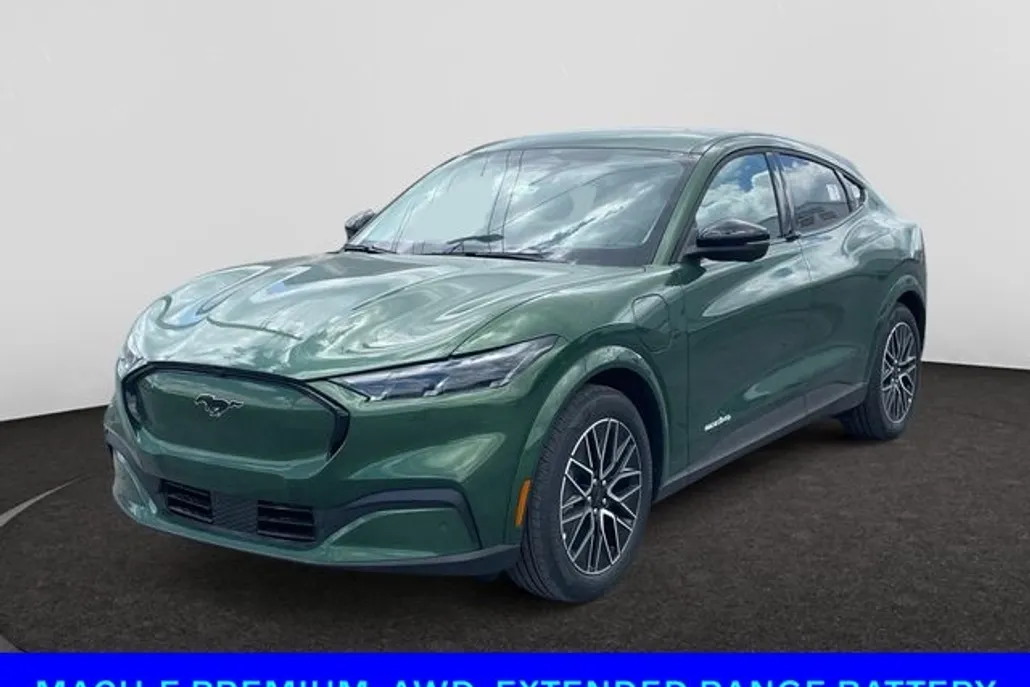 2025 Ford Mustang Mach-E Premium photo 1