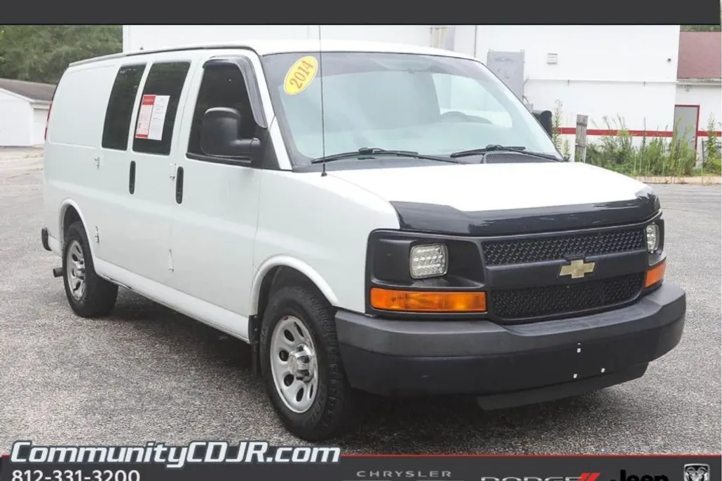 2014 Chevrolet Express 1500 Van photo 1