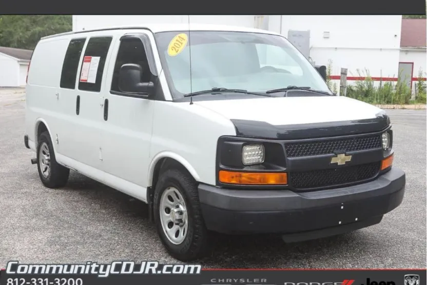 2014 Chevrolet Express 1500 Van photo 1