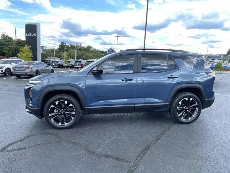 2025 Chevrolet Equinox RS photo 1