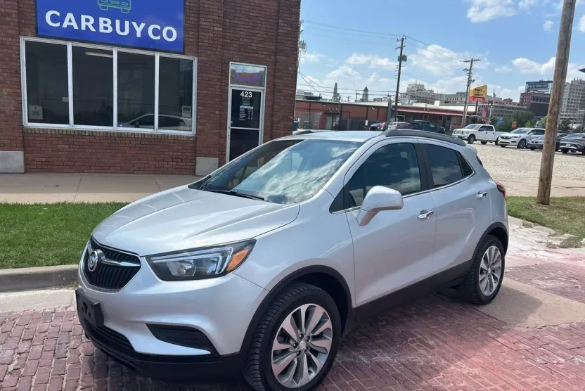 2020 Buick Encore Preferred photo 1