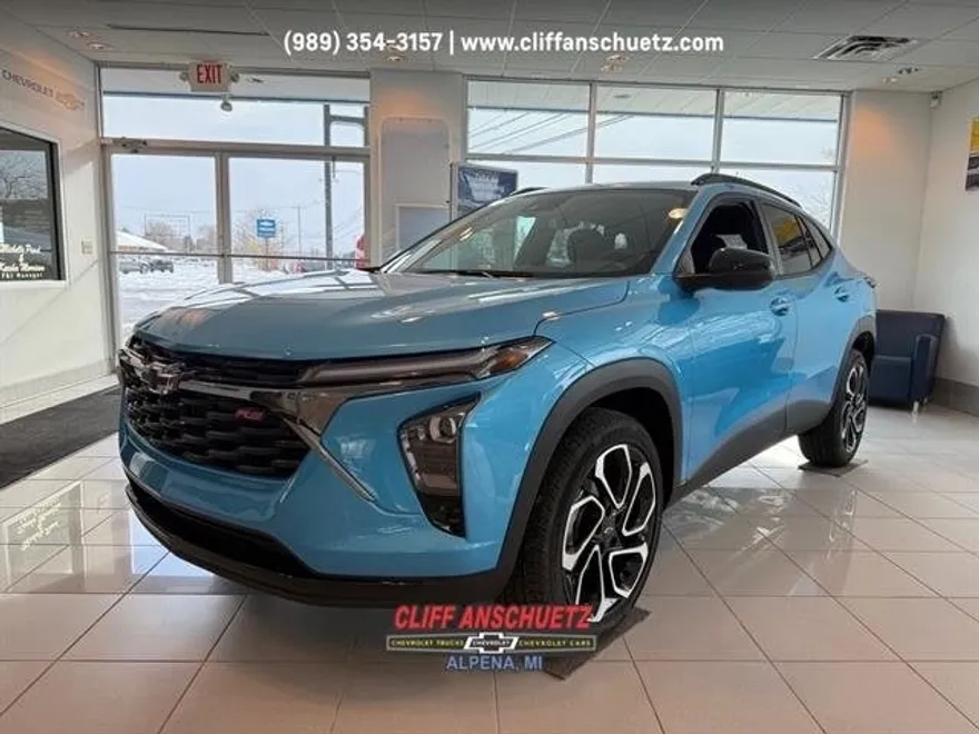 2025 Chevrolet Trax photo 1