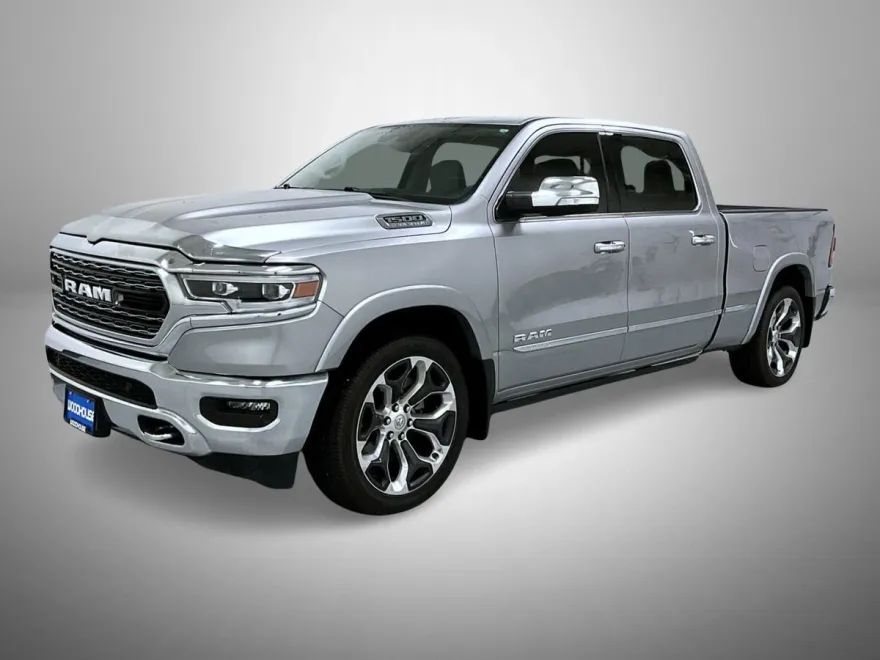 2022 Ram 1500 Limited photo 1
