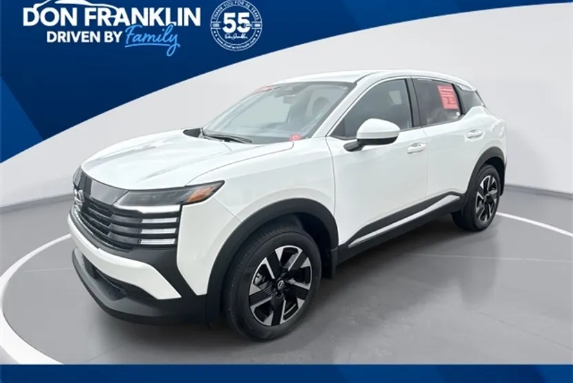 2025 Nissan Kicks SV photo 1