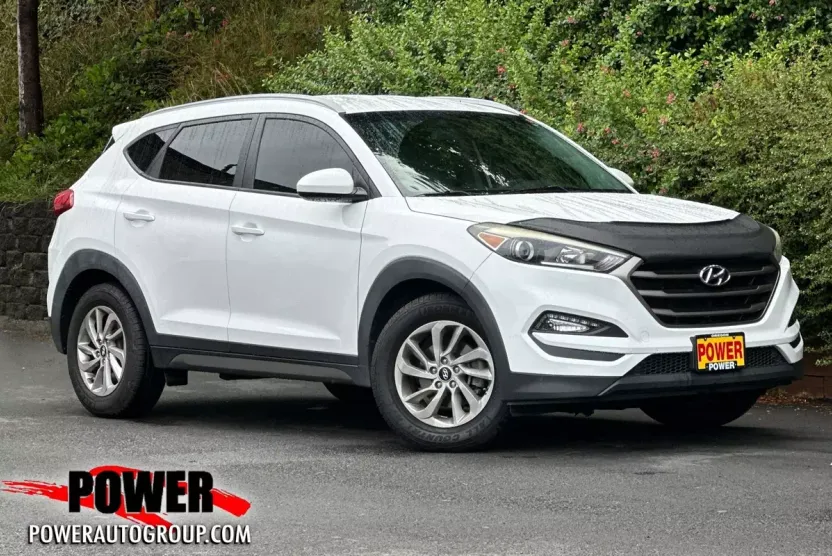2016 Hyundai Tucson SE photo 1