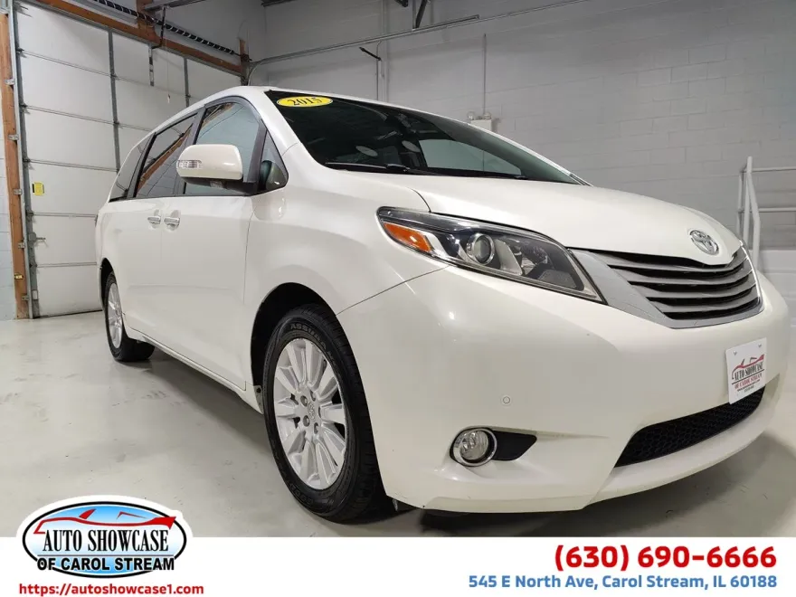 2015 Toyota Sienna Limited Premium photo 1