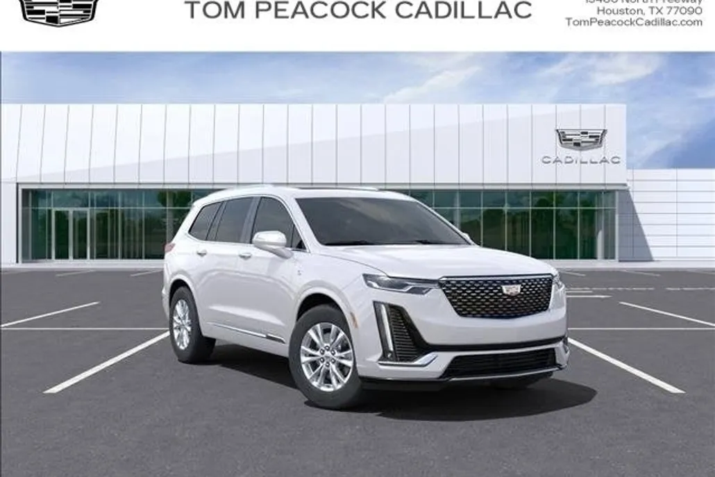 2025 Cadillac XT6 Luxury photo 1