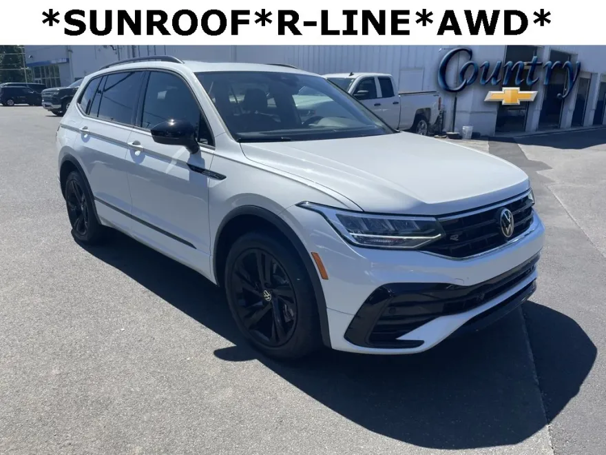 2024 Volkswagen Tiguan SE R-Line Black photo 1