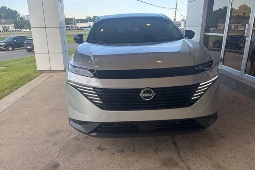 2025 Nissan Murano SL photo 1