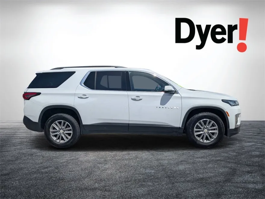 2022 Chevrolet Traverse Leather photo 1