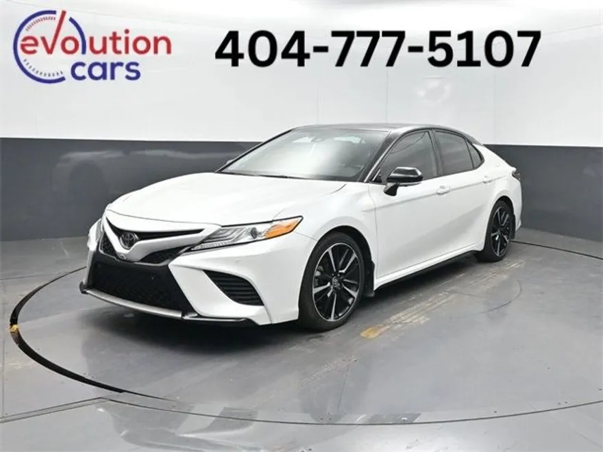 2020 Toyota Camry XSE photo 1
