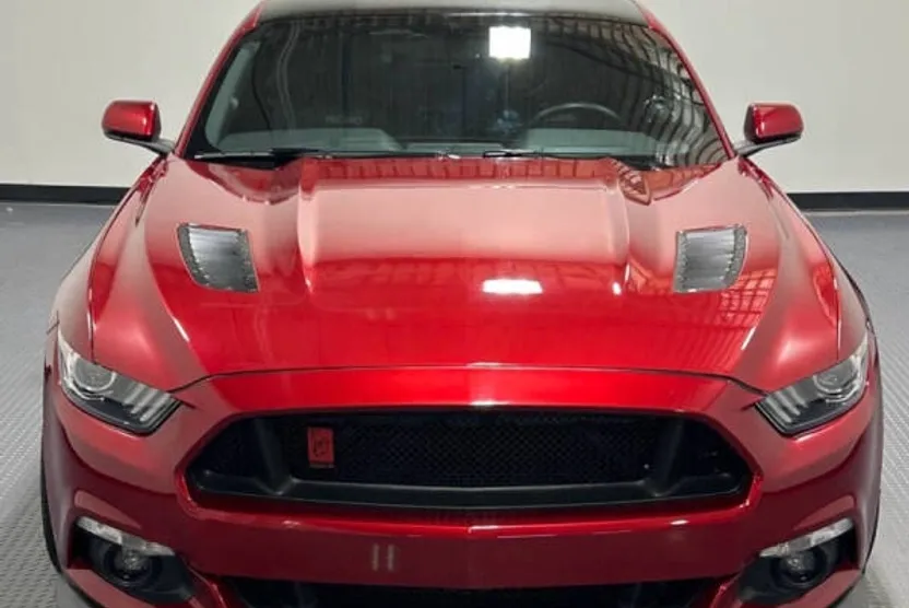 2017 Ford Mustang GT photo 1