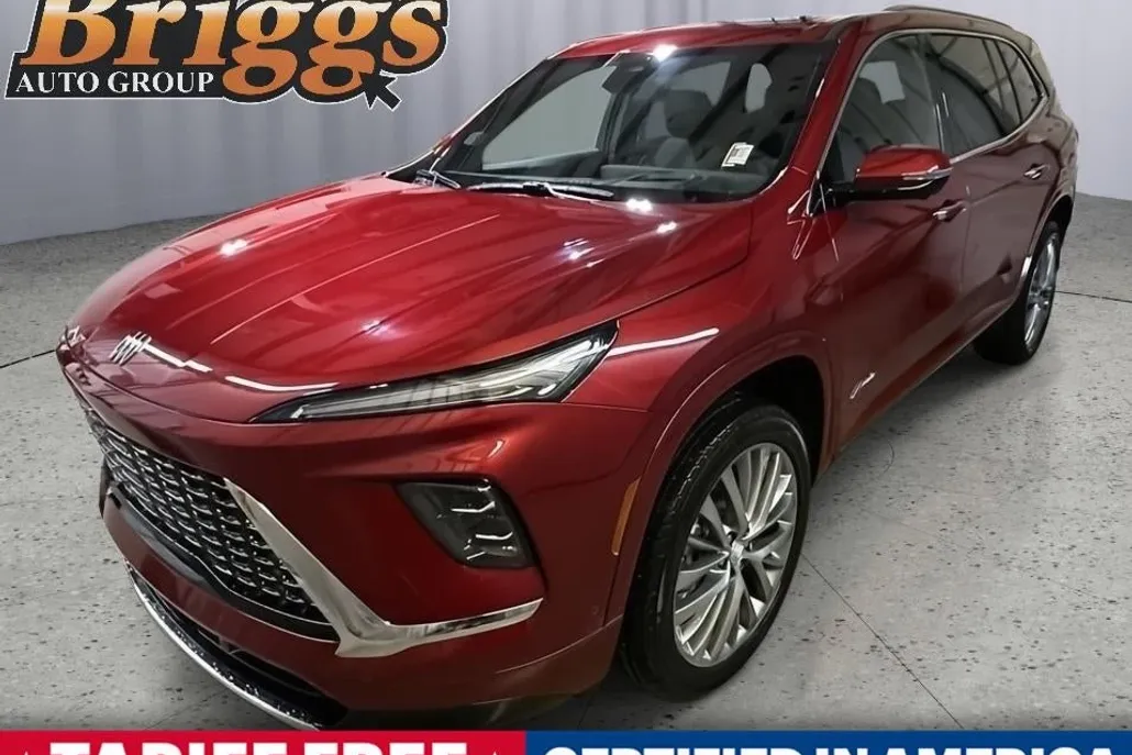 2025 Buick Enclave Avenir photo 1