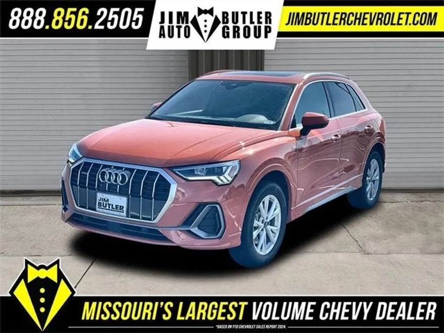 2025 Audi Q3 Premium 45 TFSI S line photo 1