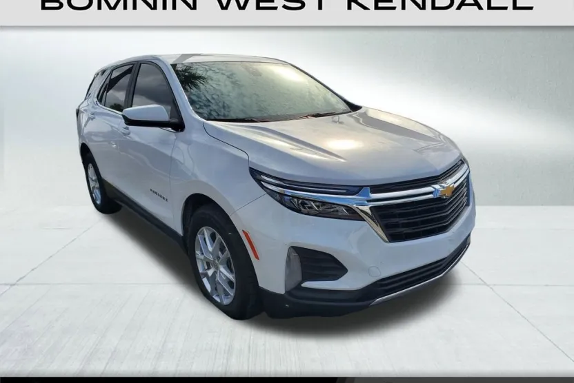 2022 Chevrolet Equinox LT photo 1