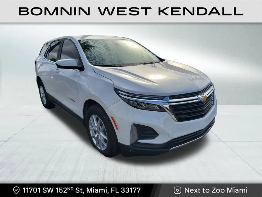 2022 Chevrolet Equinox LT photo 1