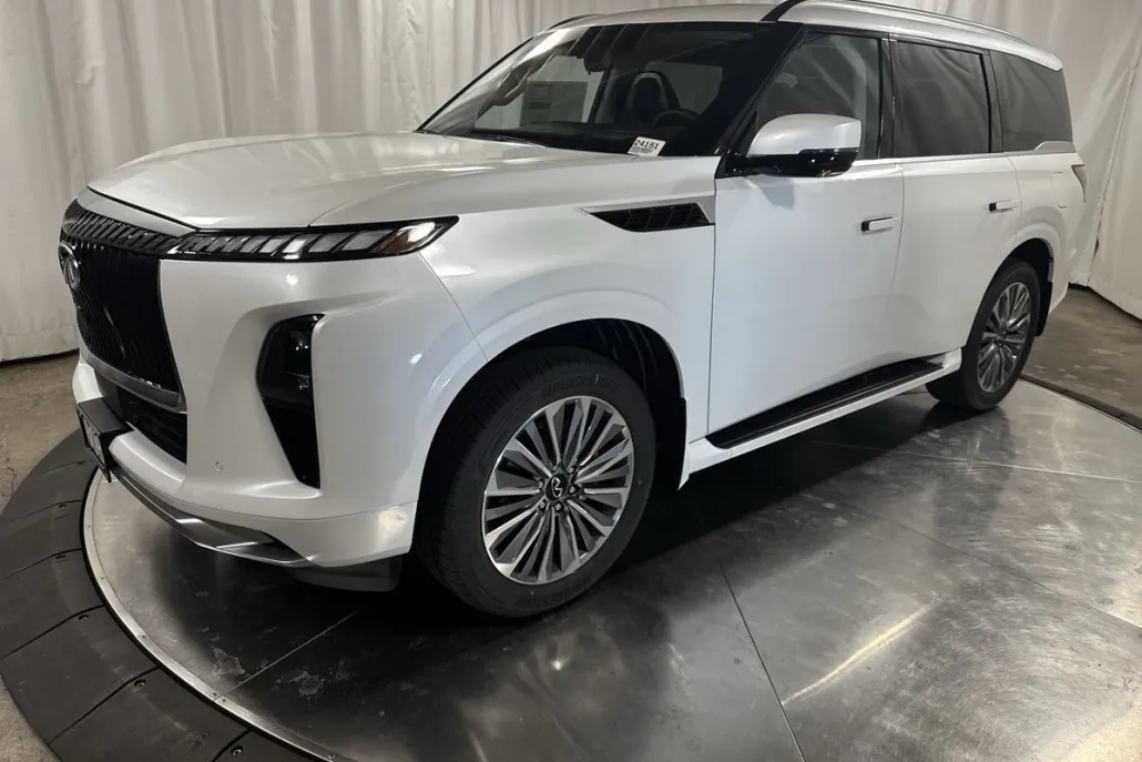 2025 Infiniti QX80 Sensory photo 1