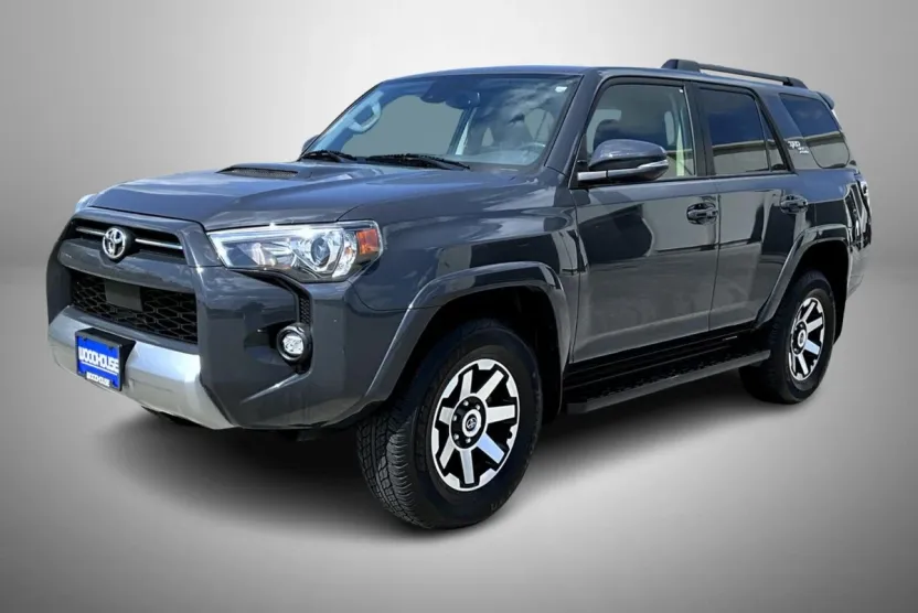 2024 Toyota 4Runner TRD Off-Road Premium photo 1