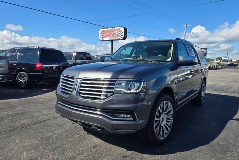 2015 Lincoln Navigator Reserve photo 1