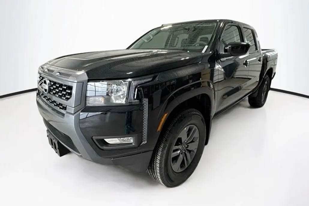2025 Nissan Frontier SV photo 1