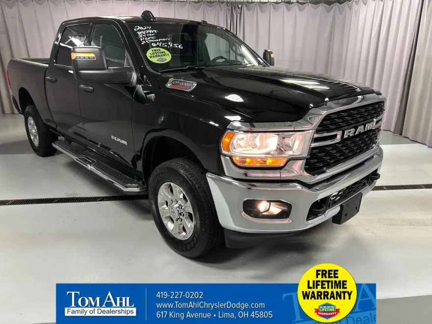 2024 Ram 2500 Big Horn photo 1