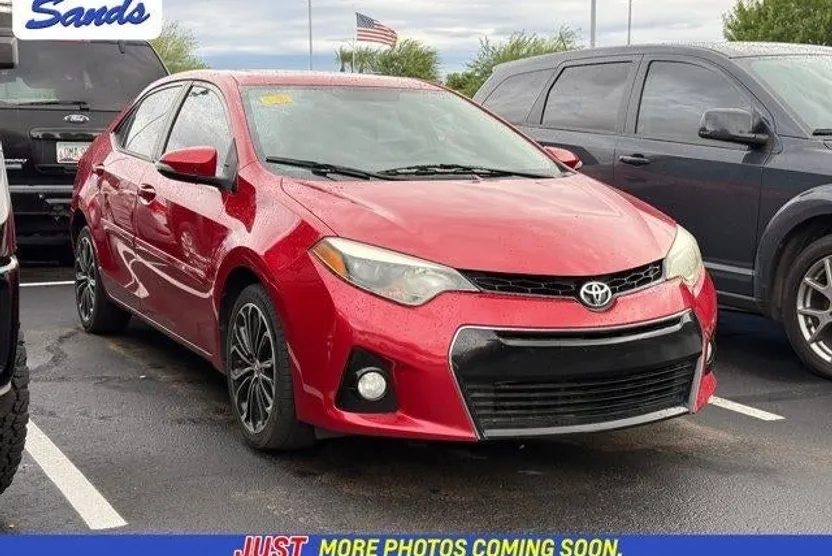 2016 Toyota Corolla L photo 1
