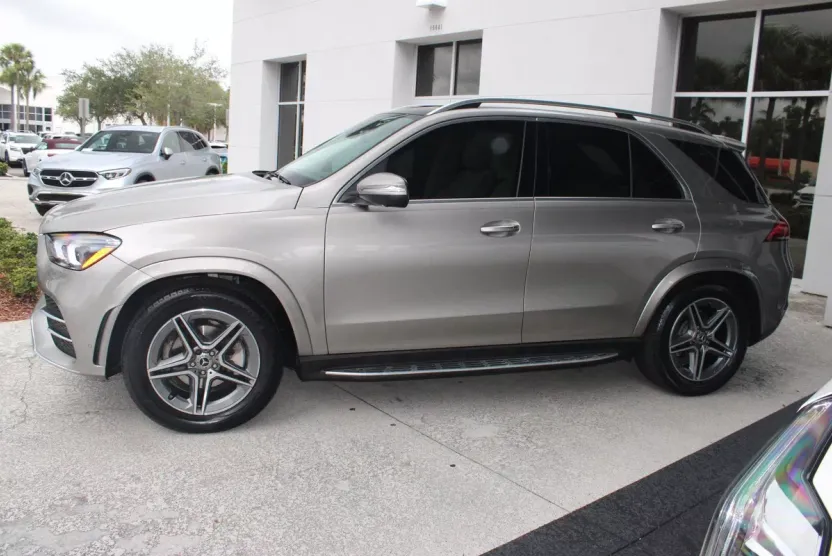 2022 Mercedes Benz GLE 350 photo 1