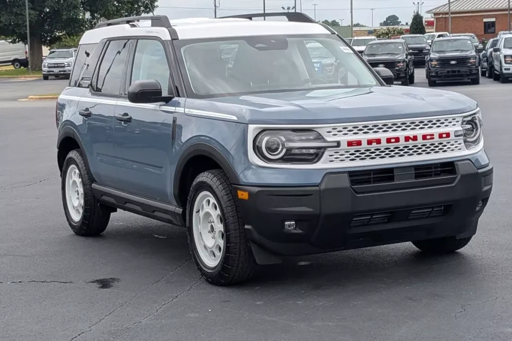 2025 Ford Bronco Sport Heritage photo 1