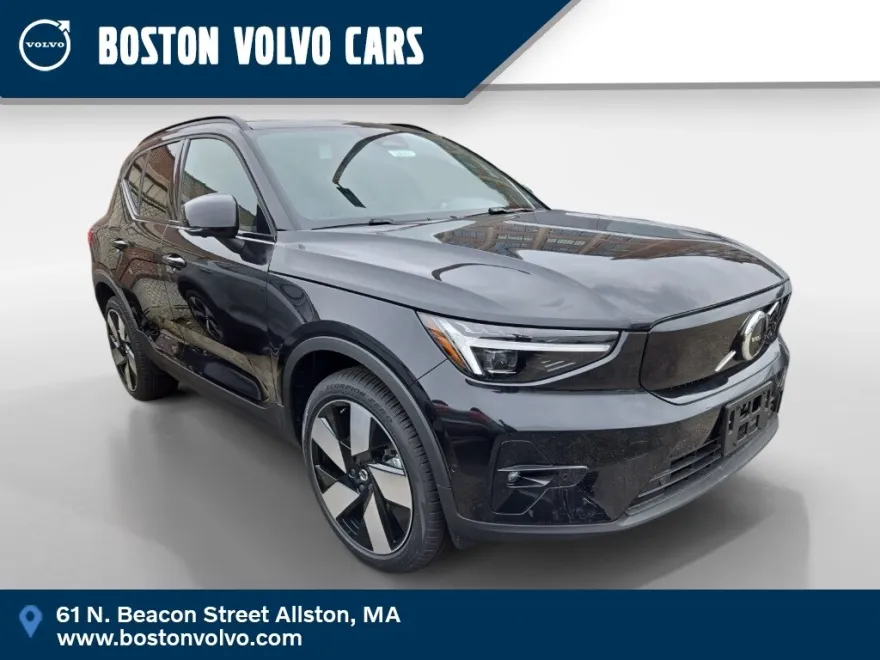 2024 Volvo XC40 Recharge Plus photo 1