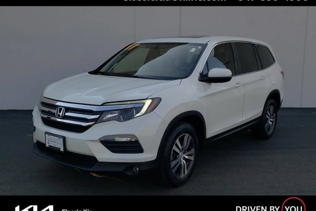 2017 Honda Pilot EX-L photo 1