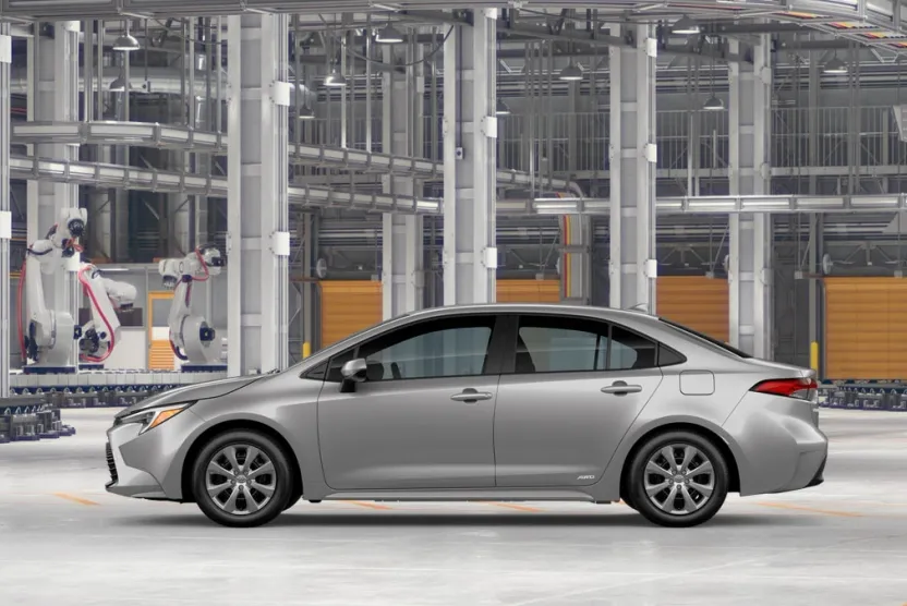 2026 Toyota Corolla Hybrid LE photo 1