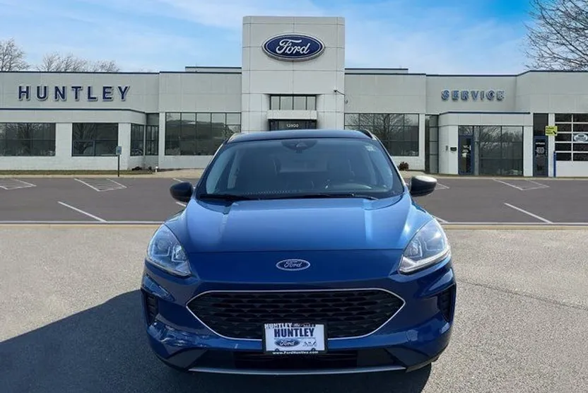 2022 Ford Escape SE photo 1