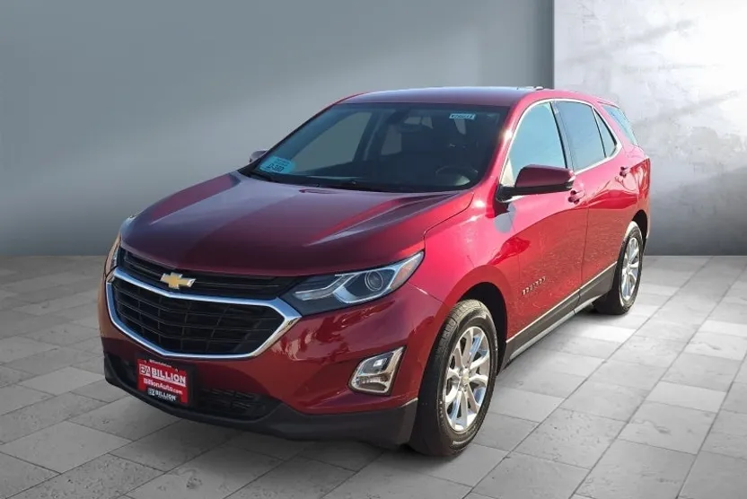 2019 Chevrolet Equinox LT photo 1