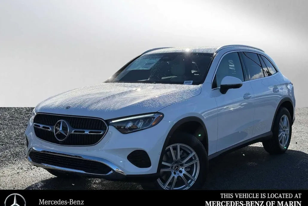 2025 Mercedes Benz GLC 300 4MATIC photo 1