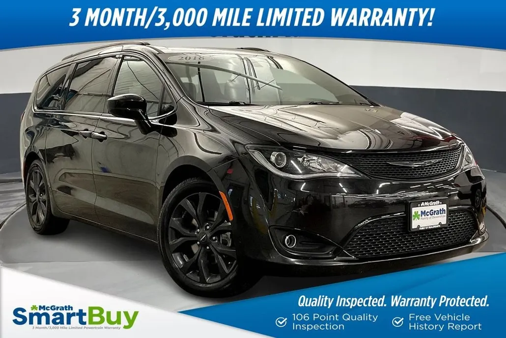 2018 Chrysler Pacifica Touring L photo 1