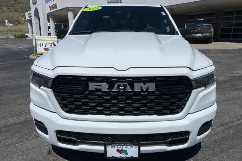 2025 Ram 1500 Big Horn photo 2