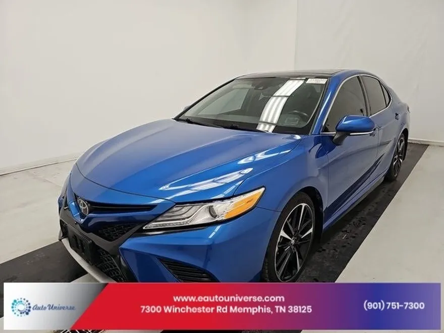 2020 Toyota Camry XSE photo 1