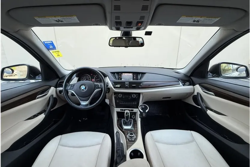 2015 Bmw X1 XDrive28i photo 1