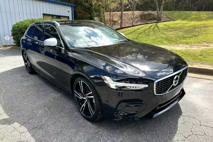 2019 Volvo V90 T5 R-Design photo 1