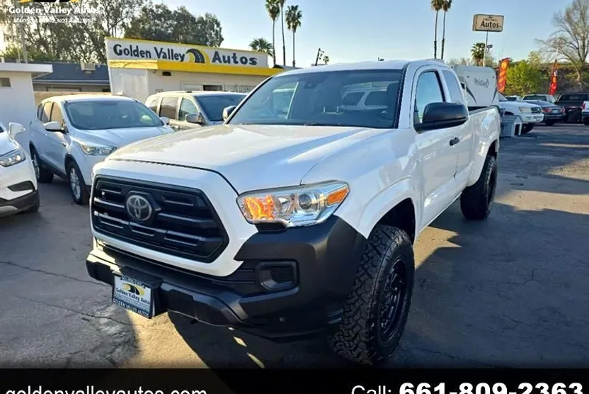 2019 Toyota Tacoma Access Cab photo 1