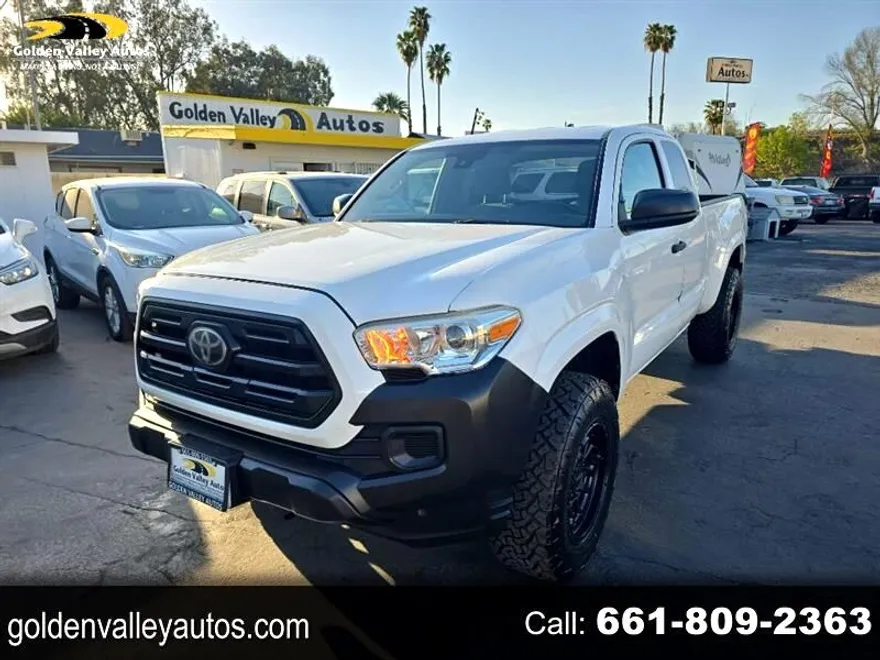 2019 Toyota Tacoma Access Cab photo 1