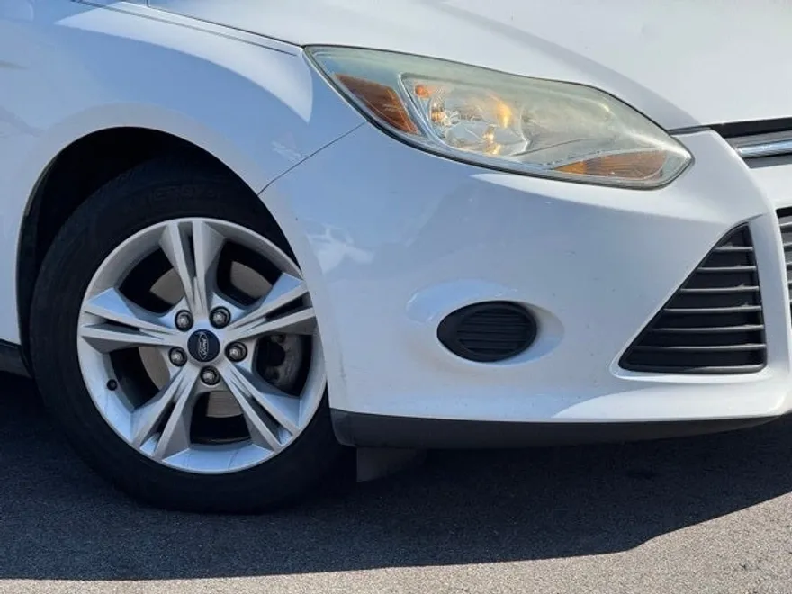 2014 Ford Focus SE photo 1