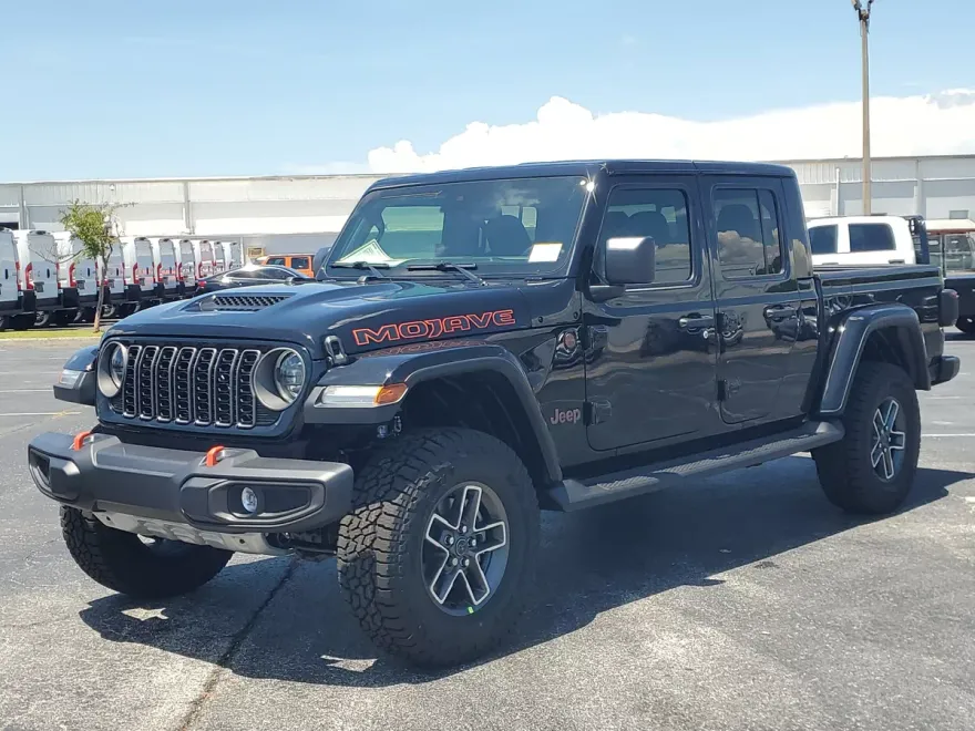 2025 Jeep Gladiator Mojave photo 1
