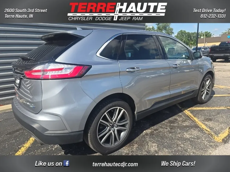 2020 Ford Edge Titanium photo 1