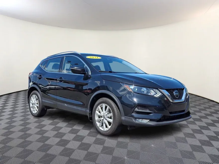2021 Nissan Rogue Sport SV photo 1