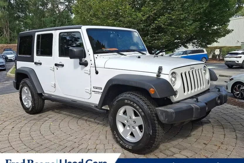 2017 Jeep Wrangler Unlimited Sport photo 1