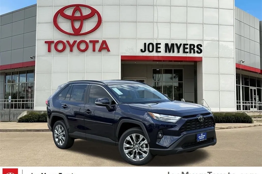 2025 Toyota RAV4 XLE Premium photo 1